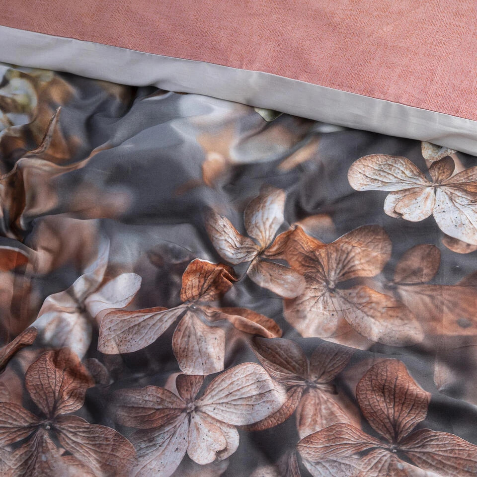 Cinderella Dekbedovertrek Annabelle - Satijn - 260x200/220 Cm - Dusty Pink 3 Cinderella Dekbedovertrek Annabelle - Satijn - 260x200/220 Cm - Dusty Pink - Image 3