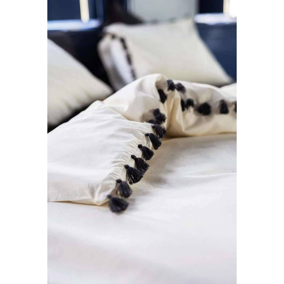 Dindi Home - Dekbedovertrek Fleeky Fringes - 240x220 Cm - Wit 4 Dindi Home - Dekbedovertrek Fleeky Fringes - 240x220 Cm - Wit - Image 4